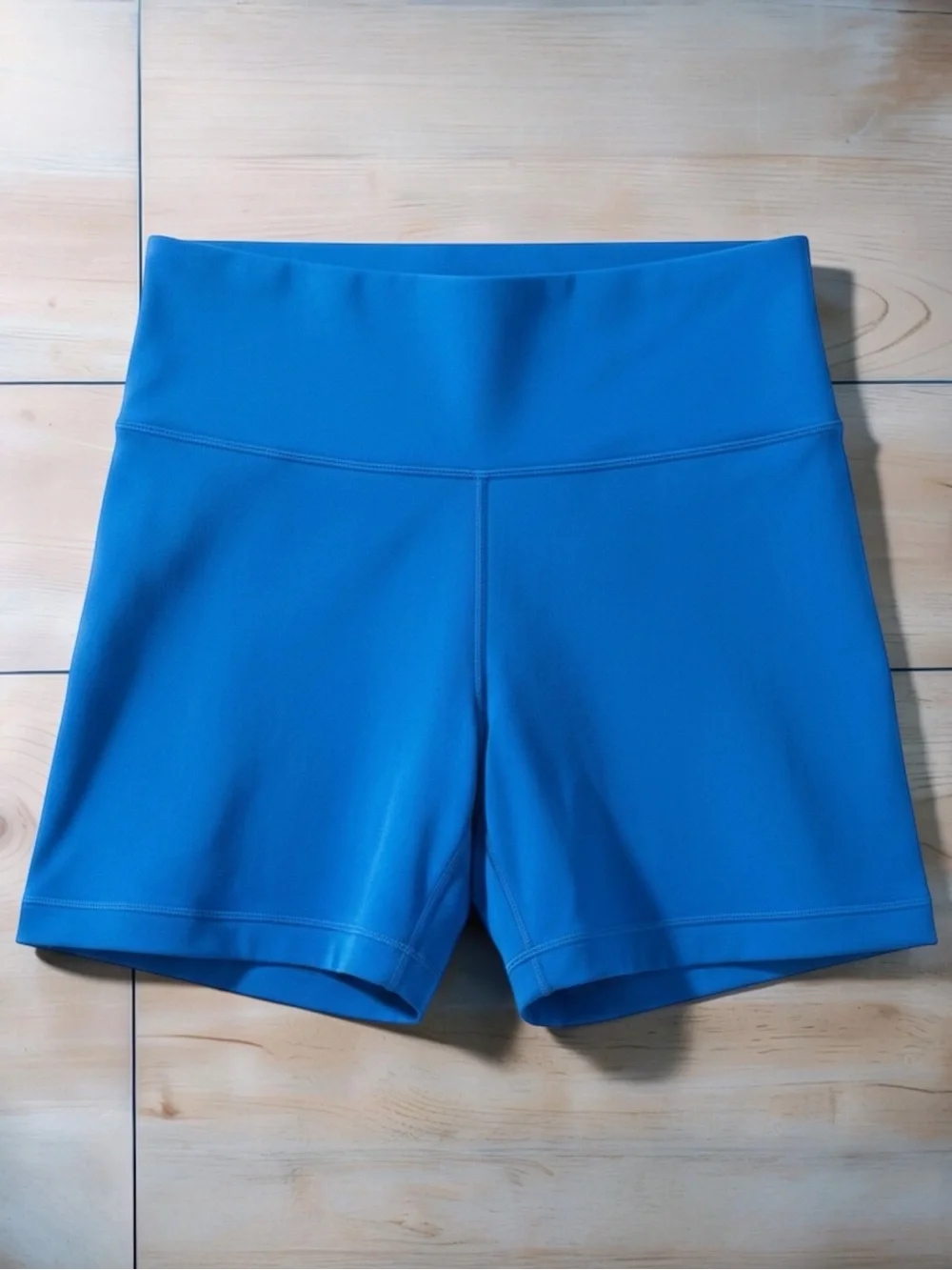 Lululemon Wunder Train High-Rise Shorts 6” Poolside – Size 14